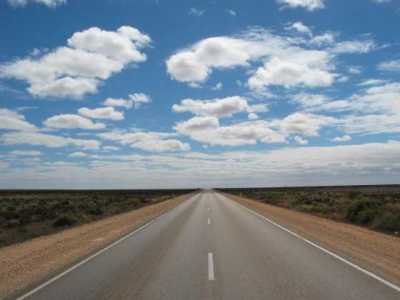 Nullarbor Plains, Strasse ohne Ende