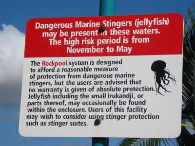 Townsville, Warnung vor den tdlichen Quallen
