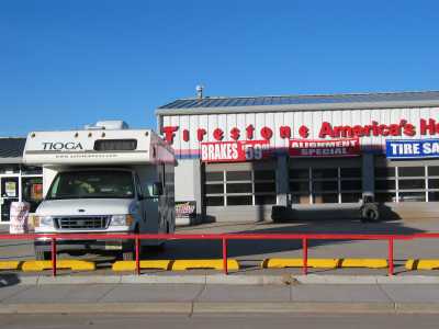 Gallup, Auto Garage und Gampingplatz mit Strom zum Nulltarif