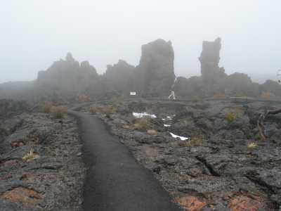 Craters of the Moon, Kraterlandschaft im Nebel