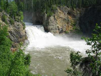 Smith River Falls