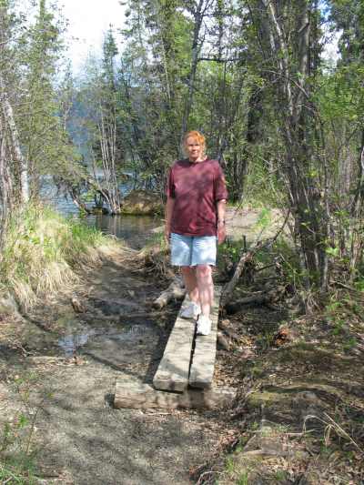 Kinaskan Lake Spaziergang