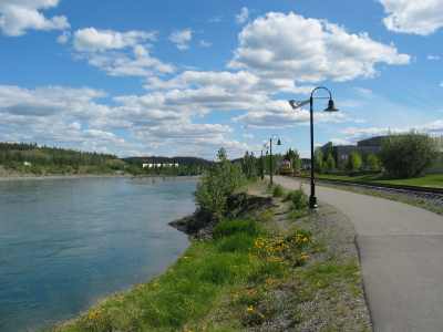 Whitehorse, Uferpromenade